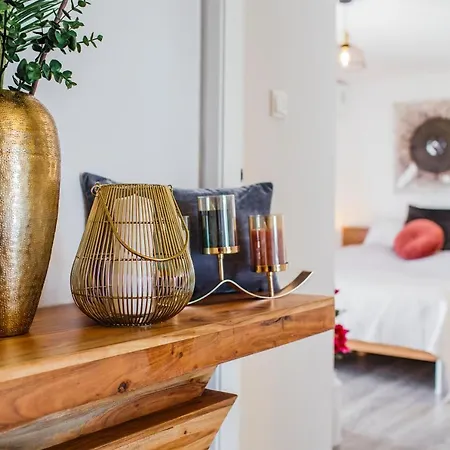 Nora Apartamento Makarska
