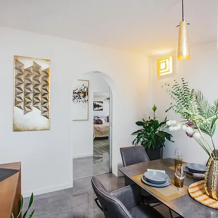 아파트 Nora 마카르스카