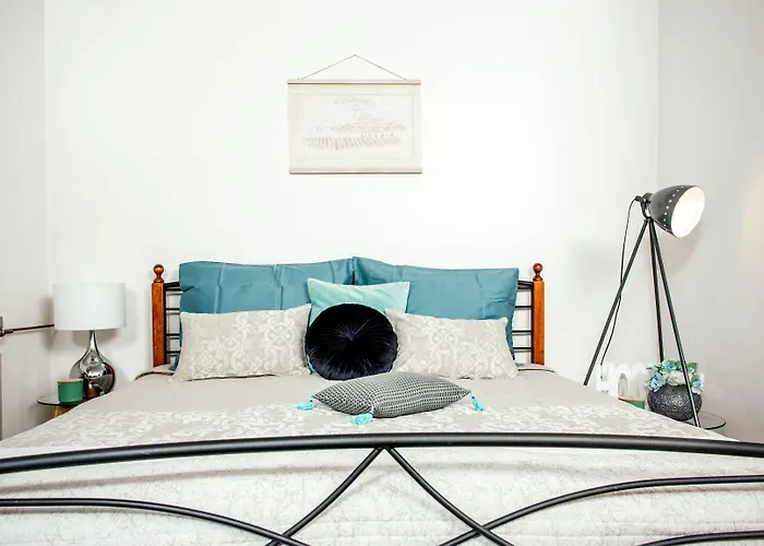 Nora Lägenhet Makarska