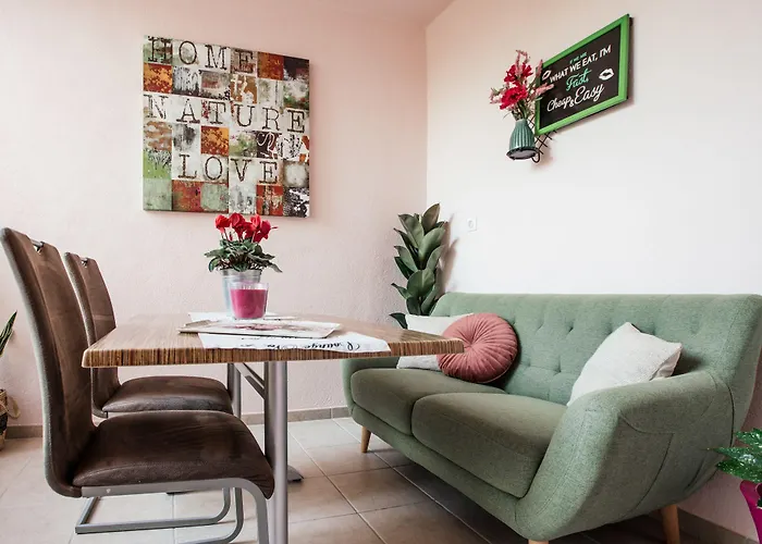 Lägenhet Nora Makarska