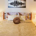 Nora Apartamento